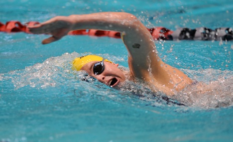 Sarah Grundman finished fourth in the 500-meter freestyle final.