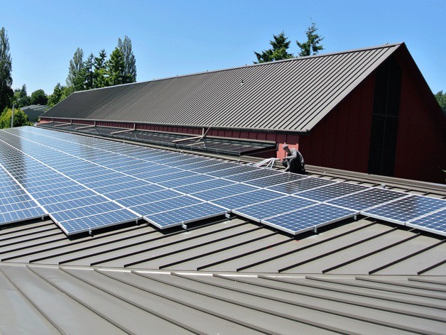 The solar installation at Bainbridge Island City Hall is the first stop on this weekend’s solar tour.