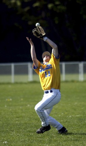 Zach Peach catches a pop fly in the fifth inning of Monday’s game against O’Dea.