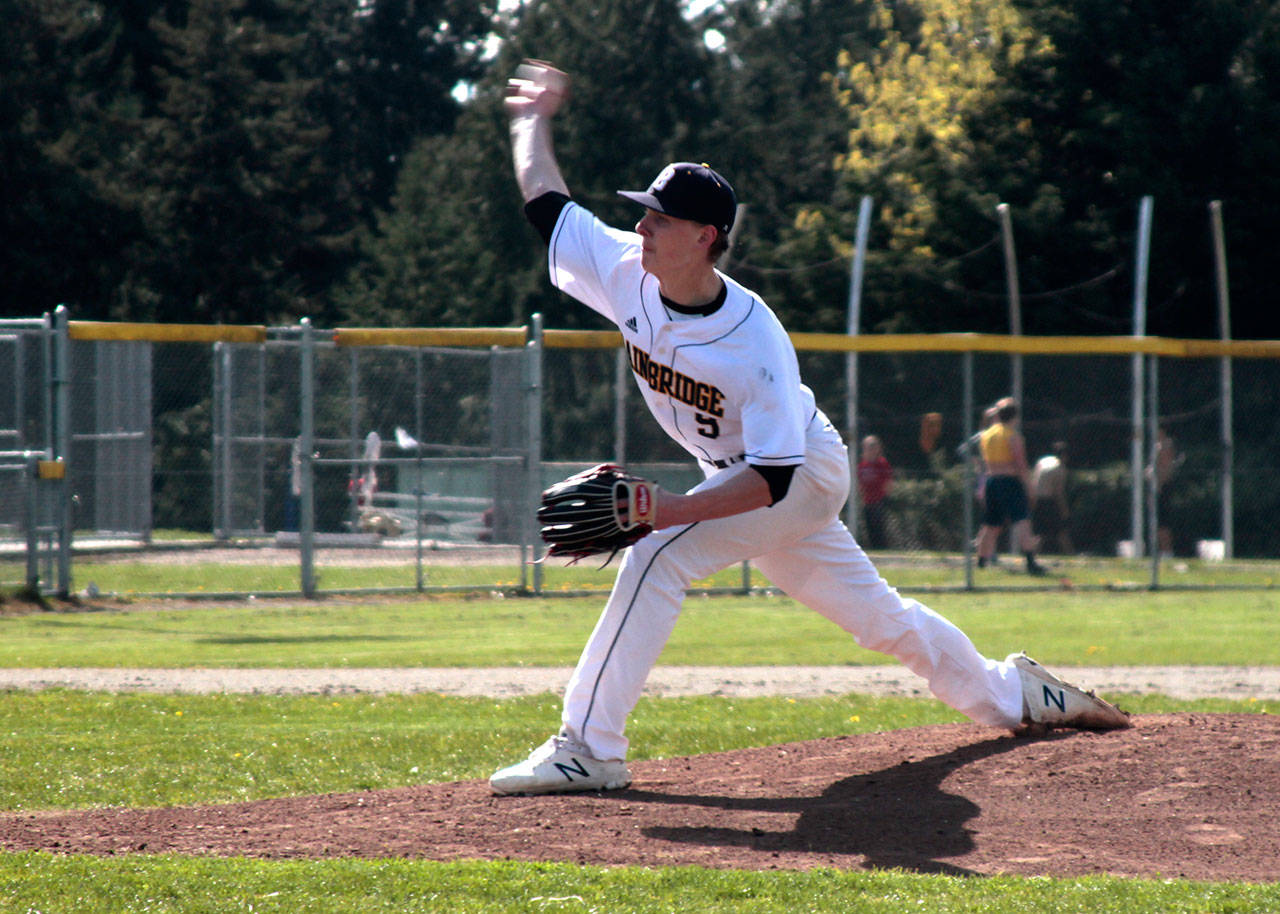 Bainbridge bested by Ballard baseballers | Photo gallery