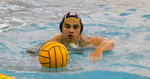 Elisha Meyer/Kitsap News Group photos
Sophomore Lucas Cuellar-Carpenter gains possession of the ball in the first half against Curtis.